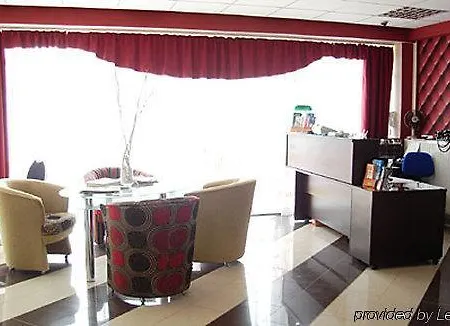 Tisza Corner Hotel 3*